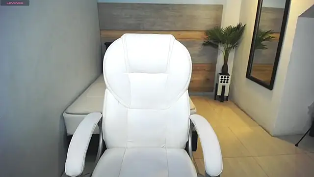 Snapshot of liseth_fox chatting on March 2025 05:22:01 PM liseth fox online show from March 2025 05:22:01 PM