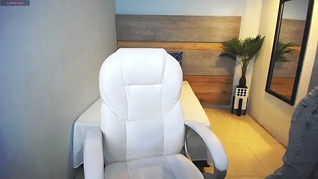 Snapshot of liseth_fox chatting on March 2025 01:38:02 AM liseth fox online show from March 2025 01:38:02 AM