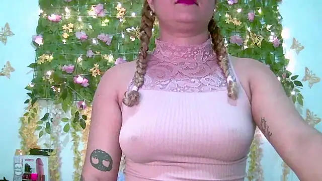 Crysrus online show from March 2026 12:03:02 AM