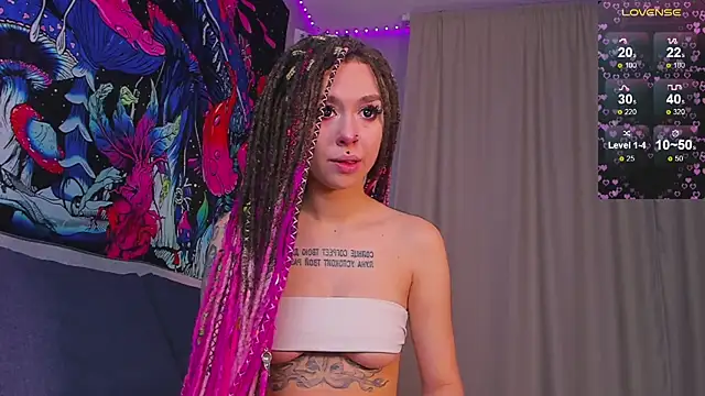 Grace Walker online show from February 2025 05:07:01 PM