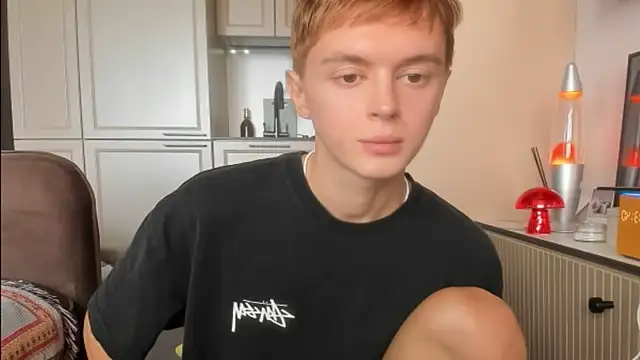 agelandreww online show from June 2026 10:41:02 AM