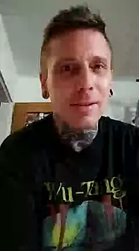 Snapshot of Schabernack1990 chatting on January 2025 02:11:01 AM Schabernack1990 online show from January 2025 02:11:01 AM