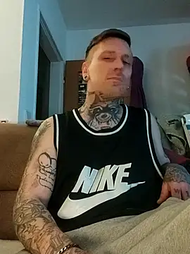 Snapshot of Schabernack1990 chatting on March 2025 06:35:01 AM Schabernack1990 online show from March 2025 06:35:01 AM