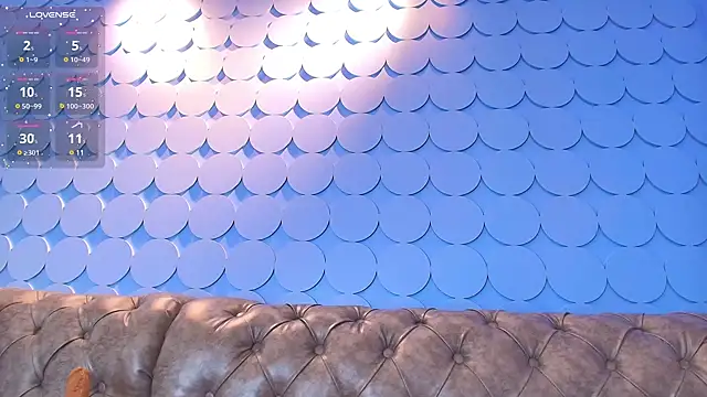 Leamonroe   online show from February 2025 02:46:02 PM