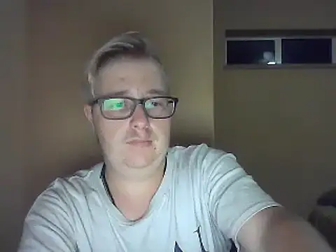 bisexualboy05 online show from January 2025 08:58:02 PM