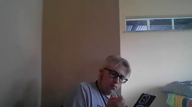 bisexualboy05 online show from March 2025 02:34:01 PM