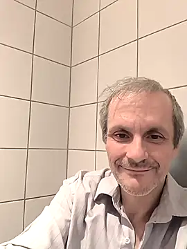 Snapshot of Zed0l1Mod chatting on January 2025 04:39:01 PM Zed0l1Mod online show from January 2025 04:39:01 PM