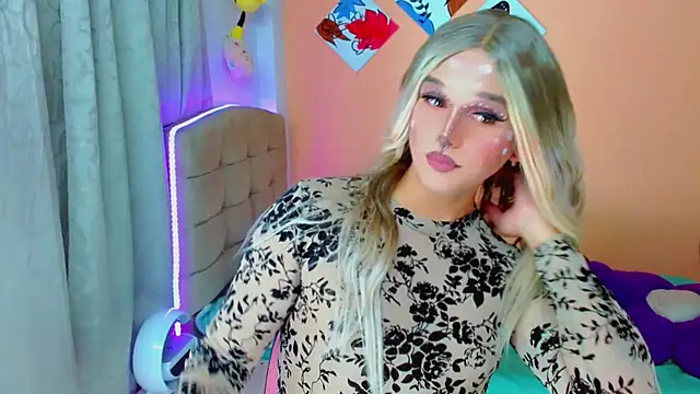 TaylorMon online show from November 2025 12:45:02 AM