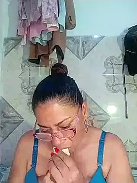 Snapshot of sorbetico_perverse chatting on January 2025 09:43:01 PM sorbetico perverse online show from January 2025 09:43:01 PM