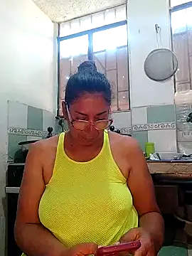 Snapshot of sorbetico_perverse chatting on February 2025 01:51:02 PM sorbetico perverse online show from February 2025 01:51:02 PM