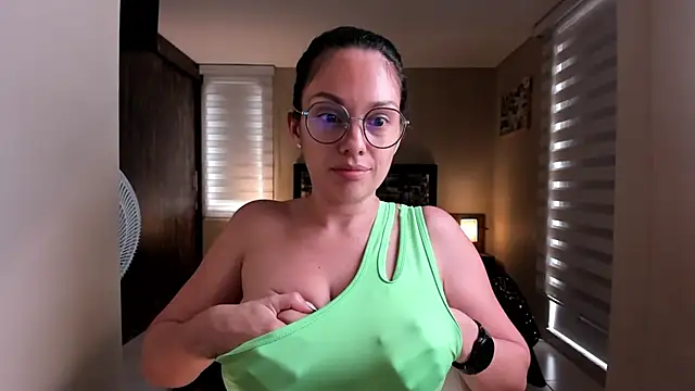 Snapshot of anabel_025 chatting on March 2025 05:18:01 PM anabel 025 online show from March 2025 05:18:01 PM