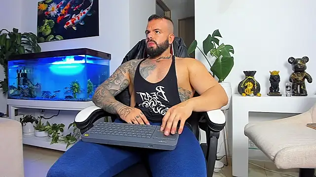 Johnnygrayson1 online show from September 2025 11:48:01 PM