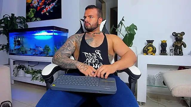 Johnnygrayson1 online show from September 2025 11:20:01 PM