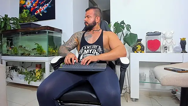 Johnnygrayson1 online show from October 2025 12:11:01 AM