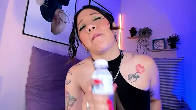 rose xd online show from February 2025 08:53:02 PM