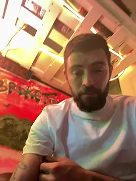 BROKEBOY707 online show from April 2026 12:53:01 AM