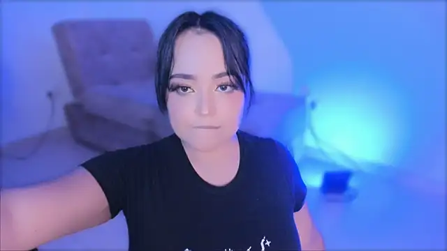 Snapshot of ValeryySoto_ chatting on February 2025 12:30:02 AM ValeryySoto online show from February 2025 12:30:02 AM