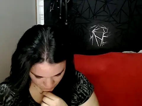 love and Lust online show from January 2025 07:53:02 PM