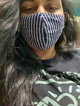 Snapshot of HaaniKaur chatting on January 2025 05:24:01 PM HaaniKaur online show from January 2025 05:24:01 PM