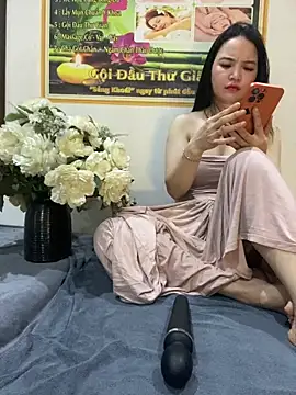 Snapshot of LiLi-Kirix99 chatting on May 2026 07:45:01 PM LiLi-Kirix99 online show from May 2026 07:45:01 PM