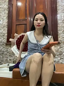 Snapshot of LiLi-Kirix99 chatting on June 2026 07:58:02 PM LiLi-Kirix99 online show from June 2026 07:58:02 PM
