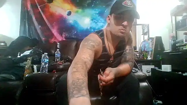 Snapshot of Antoniothedon chatting on January 2026 01:31:01 AM Antoniothedon online show from January 2026 01:31:01 AM