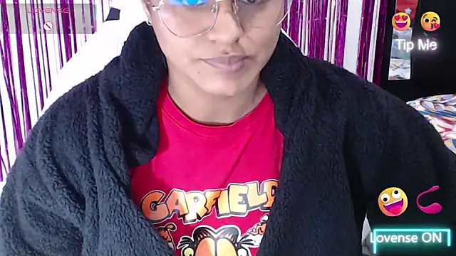 SweetAlmaa online show from March 2026 10:21:01 AM