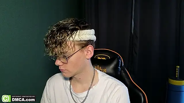 Keytaro online show from February 2026 06:14:02 AM