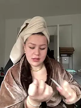 Fancy-Francy online show from March 2025 11:09:02 AM