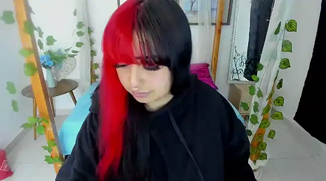 lussyevans24 online show from February 2025 04:16:02 AM