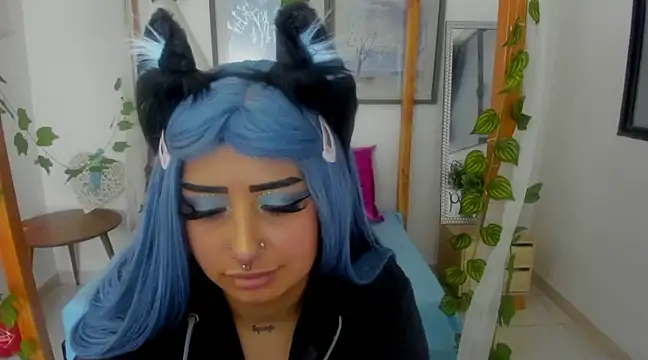 lussyevans24 online show from February 2025 06:17:02 AM