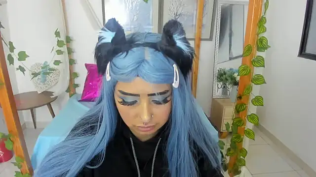 lussyevans24 online show from February 2025 10:26:01 AM