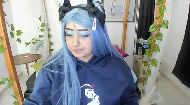 lussyevans24 online show from February 2025 10:52:01 AM