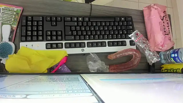 lussyevans24 online show from March 2025 07:52:01 AM