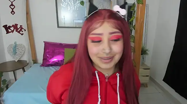 lussyevans24 online show from March 2025 07:04:02 AM