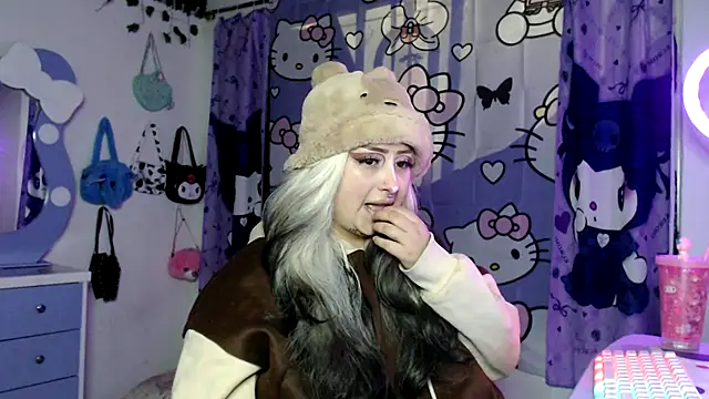 lussyevans24 online show from November 2025 04:40:02 AM