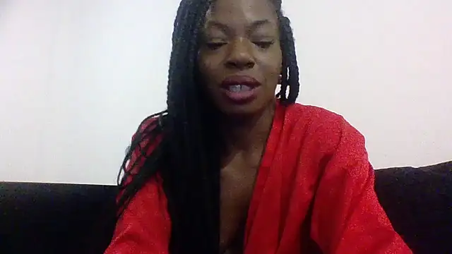 Snapshot of Cinderella_Jewels_ chatting on June 2026 12:03:02 AM Cinderella Jewels online show from June 2026 12:03:02 AM