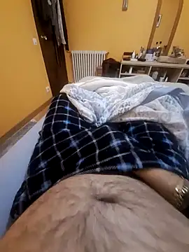 Snapshot of Escondido52 chatting on December 2024 11:43:02 PM Escondido52 online show from December 2024 11:43:02 PM