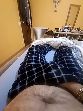 Snapshot of Escondido52 chatting on December 2024 12:55:02 AM Escondido52 online show from December 2024 12:55:02 AM