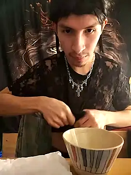 Dennis 2024 online show from February 2025 07:43:02 PM