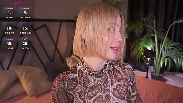 LindaThacker online show from March 2026 04:25:01 AM