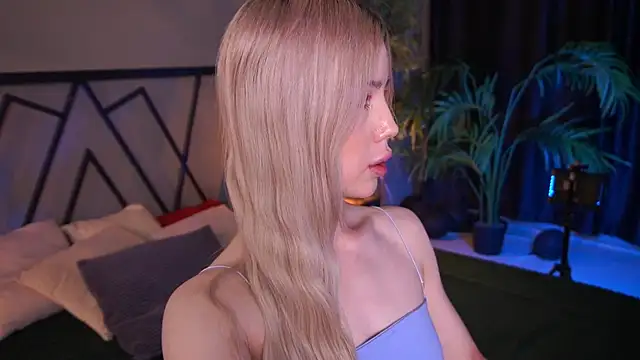 LindaThacker online show from April 2026 04:16:01 AM