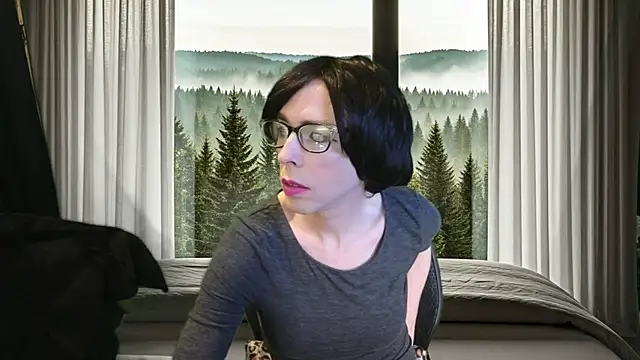 Snapshot of april_show_her chatting on December 2024 05:20:02 AM april show her online show from December 2024 05:20:02 AM