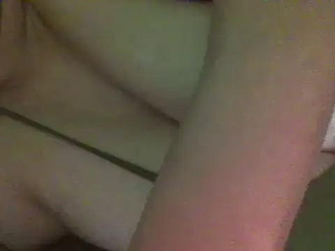 Snapshot of RoxiRedXXX chatting on March 2025 01:54:01 AM RoxiRedXXX online show from March 2025 01:54:01 AM