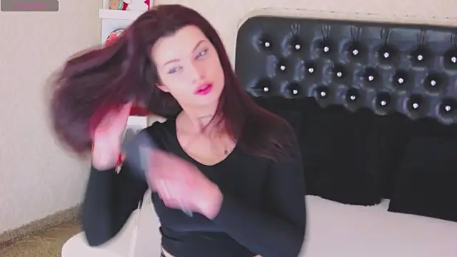 Allisonn223 online show from March 2026 01:28:01 PM