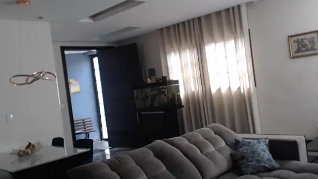 Snapshot of Sarahmonesexy chatting on October 2025 06:20:01 PM Sarahmonesexy online show from October 2025 06:20:01 PM