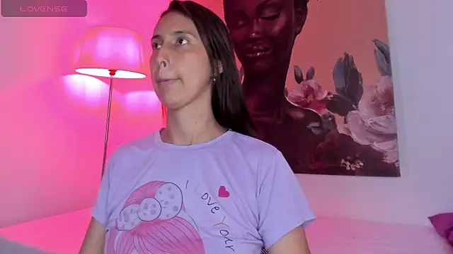 Snapshot of aleja_rythm chatting on December 2025 06:46:02 PM aleja rythm online show from December 2025 06:46:02 PM