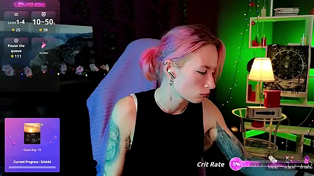  HelenCarter online show from October 2025 08:42:01 PM