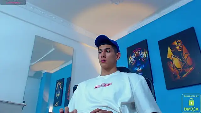 Snapshot of Valerio_20 chatting on January 2025 11:49:02 PM Valerio 20 online show from January 2025 11:49:02 PM