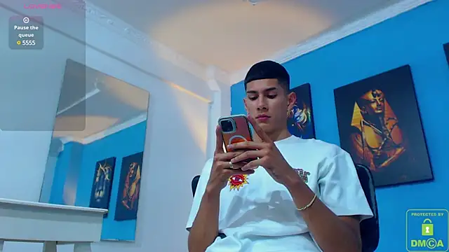 Snapshot of Valerio_20 chatting on January 2025 08:15:02 PM Valerio 20 online show from January 2025 08:15:02 PM